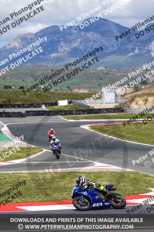 cadwell no limits trackday;cadwell park;cadwell park photographs;cadwell trackday photographs;enduro digital images;event digital images;eventdigitalimages;navarra;no limits trackdays;peter wileman photography;racing digital images;trackday digital images;trackday photos